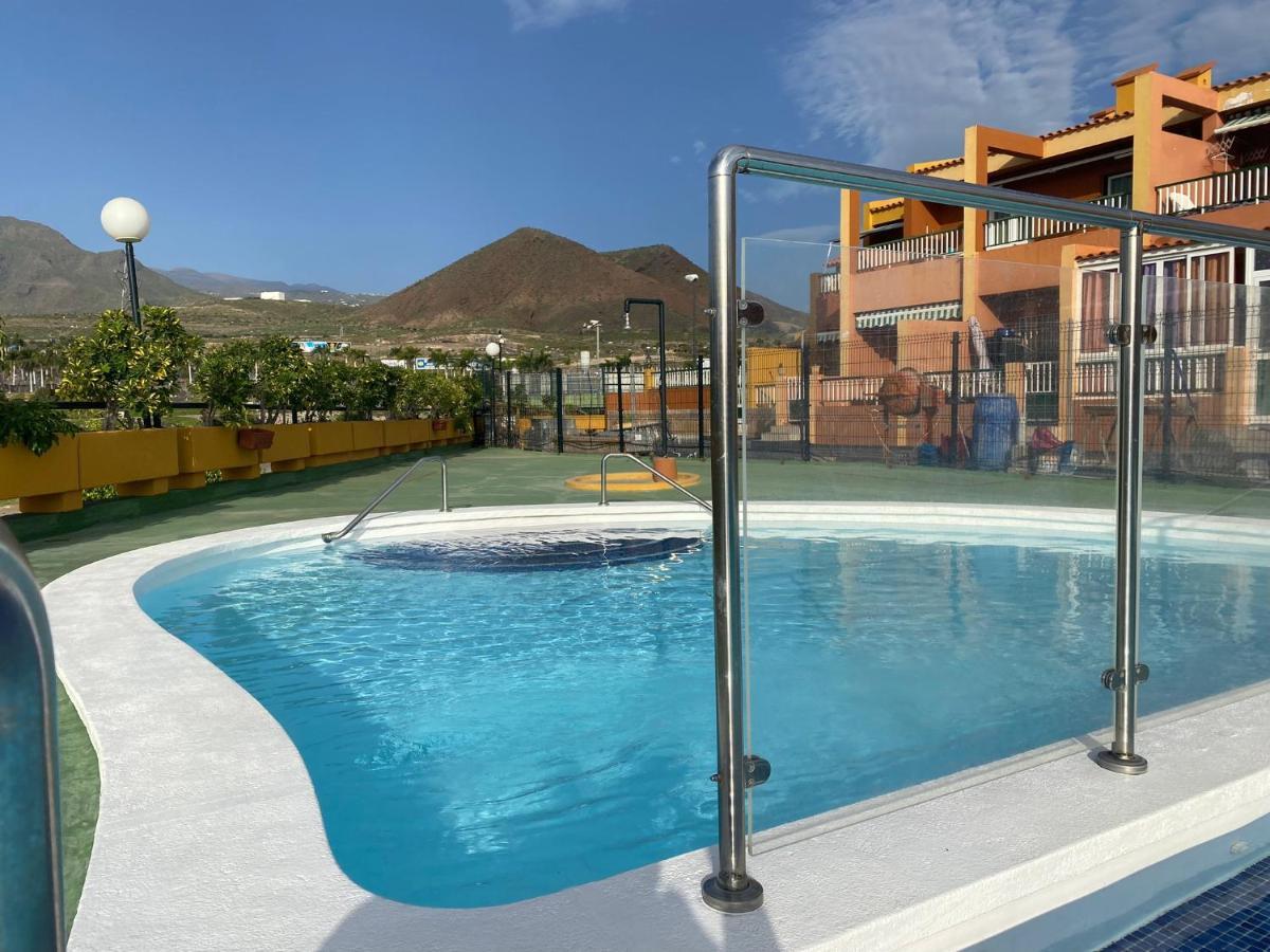 Simon Beach House Los Cristianos Villa ลอส กริสเตียนอส ภายนอก รูปภาพ